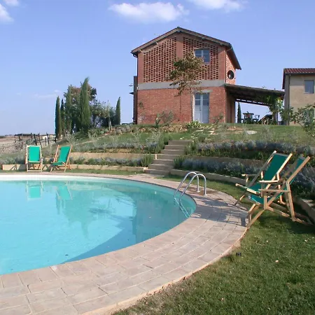 Villa Sleeps 6 Pool Wifi *